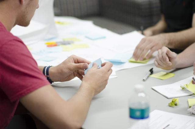 Workshop discussion with post-its